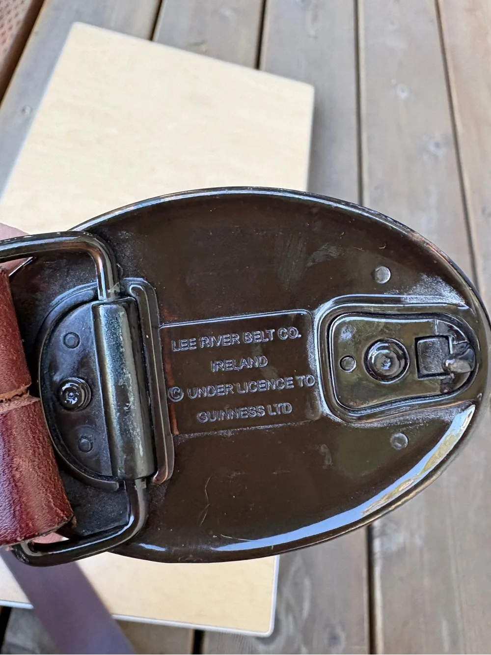 Guinness Lee River Belt Company Vintage Buckle & Brown Leather Belt Sz XL